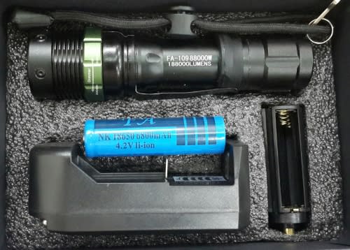 texture Bounce South America Torches & Headlamps - FA-109 POWER STYLE CREE LED 5000 LUMENS was sold for  R189.00 on 17 Feb at 13:01 by TMT Surveillance system in Johannesburg  (ID:322608431)