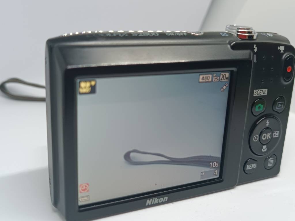 Compact Point & Shoot - Nikon Coolpix S2800 - 20.1MP - 5x Zoom ...