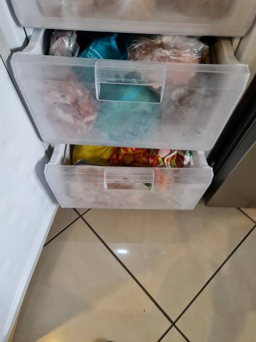 Fridges & Freezers Samsung RZ80EEIS Freestanding Frost Free Upright