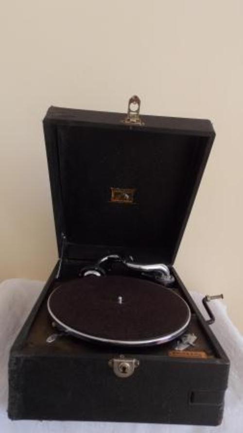 Other Antiques & Collectables - HIS MASTER'S VOICE GRAMOPHONE IN ...