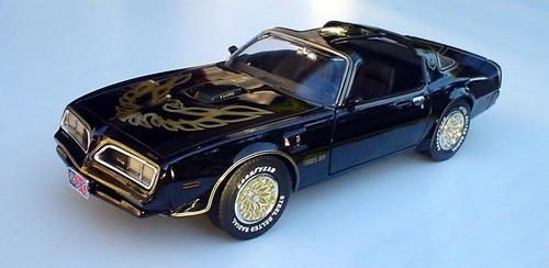 Models 118 Ertl 1977 Pontiac Firebird Transam Smokey And The Bandit Was Sold For R75000 On 1014