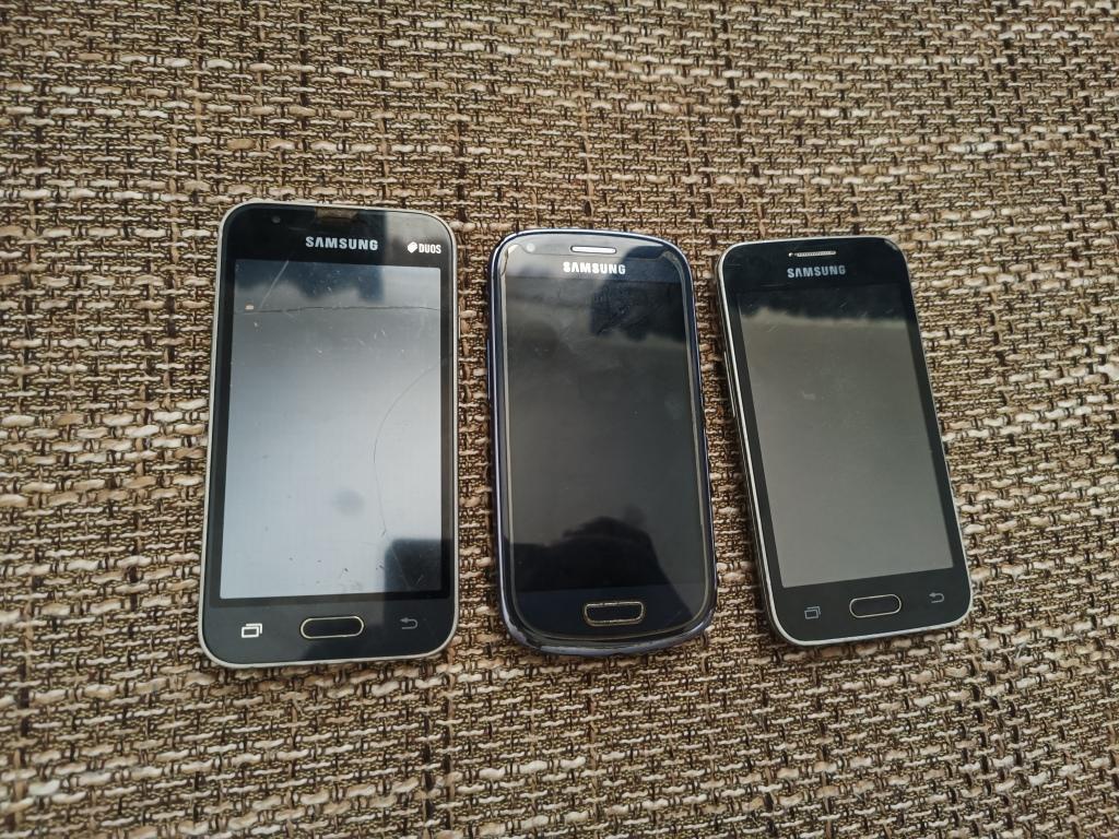 Samsung - 3x Samsung Budget Phones *Please Read* for sale in Pretoria ...