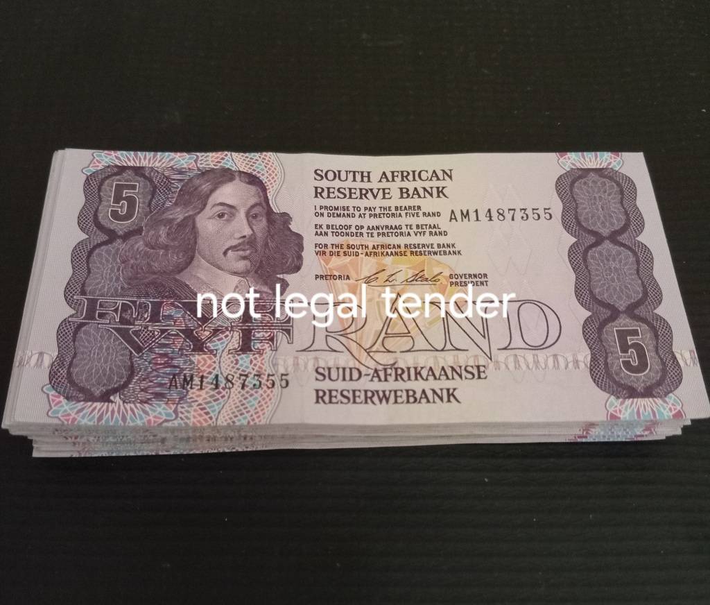 GPC de Kock - 60 South African Five Rand Banknotes VF-EF was sold for ...