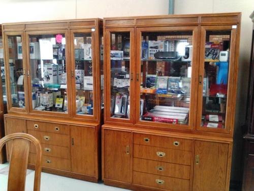 Cabinets - Drexel Display Cabinets was sold for R6,000.00 on 4 Mar at ...