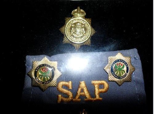 Kit - OLD SAP / SA POLISIE / SA POLICE - RANKS, BADGES AND MEDAL ...