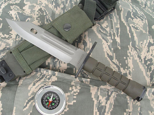 Knives & Daggers - US ARMY MARINE Model: M9 BAYONET --- M4 Rifle ...