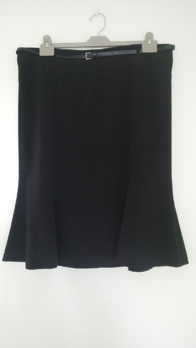 Skirts - Black skirt from Oasis by Foschini Size 18 was listed for R59 ...