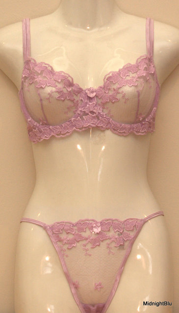 Lacy Lilac bra and panty set