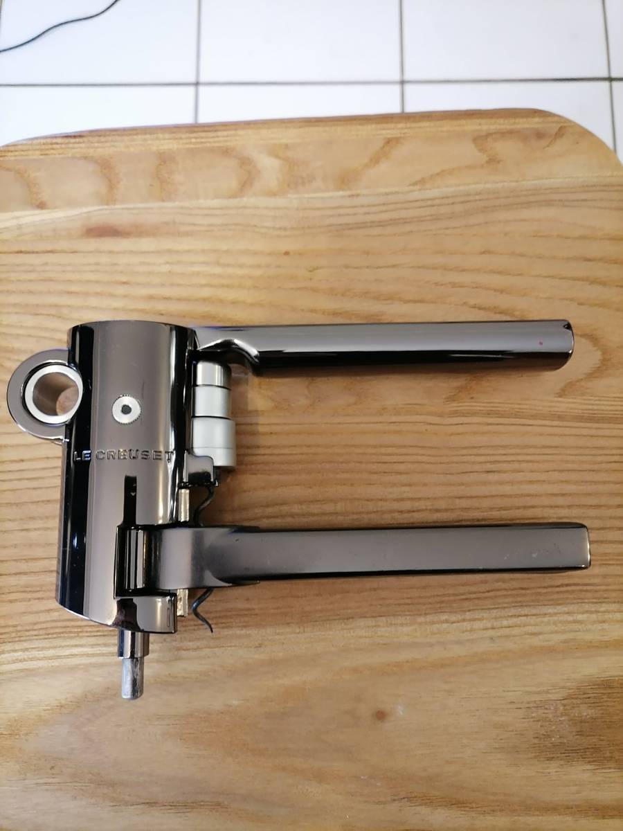 Cork Screws & Bottle Openers Le creuset wine opener with Original Box