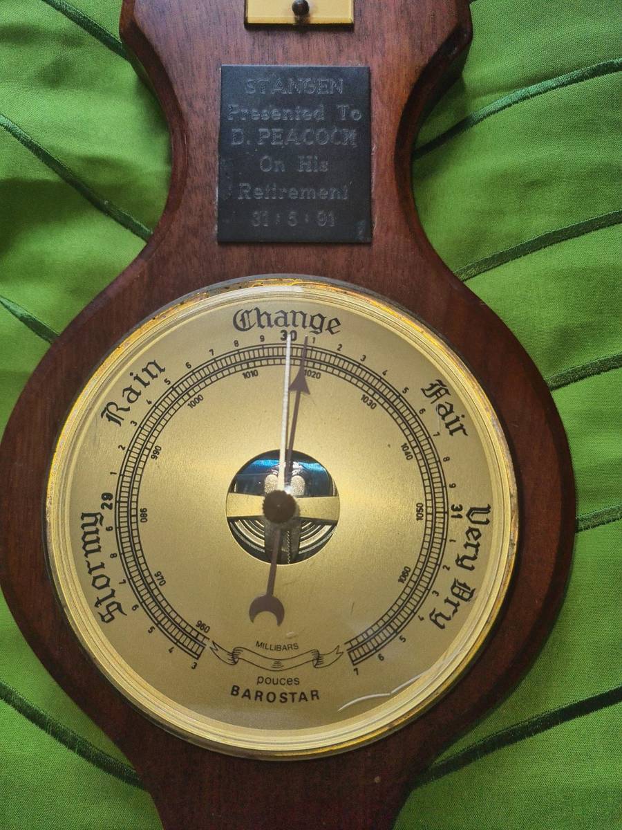 Barometers & Thermometers VINTAGE WEATHER STATION BAROMETER AND