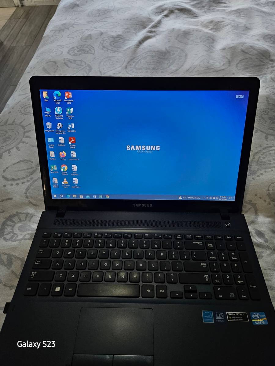 Laptops & Notebooks Samsung I5 laptop was sold for R1,655.00 on 5 Nov