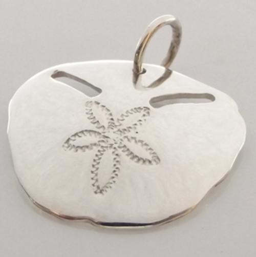 No7 Pansy Shell in Sterling Silver by Dazzling Jewellers