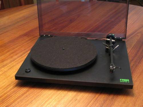 Turntables - Rega Planar 2 Turntable was sold for R1,650.00 on 2 Apr at ...