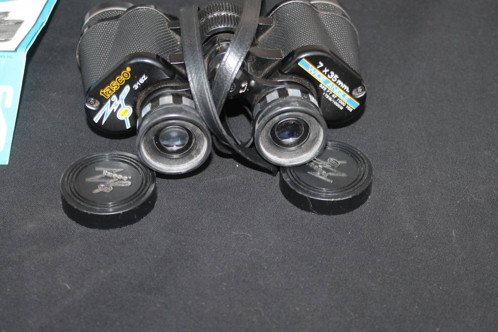 Binoculars Tasco Zip 318Z Binoculars was sold for 41.00 on 3 Jul at