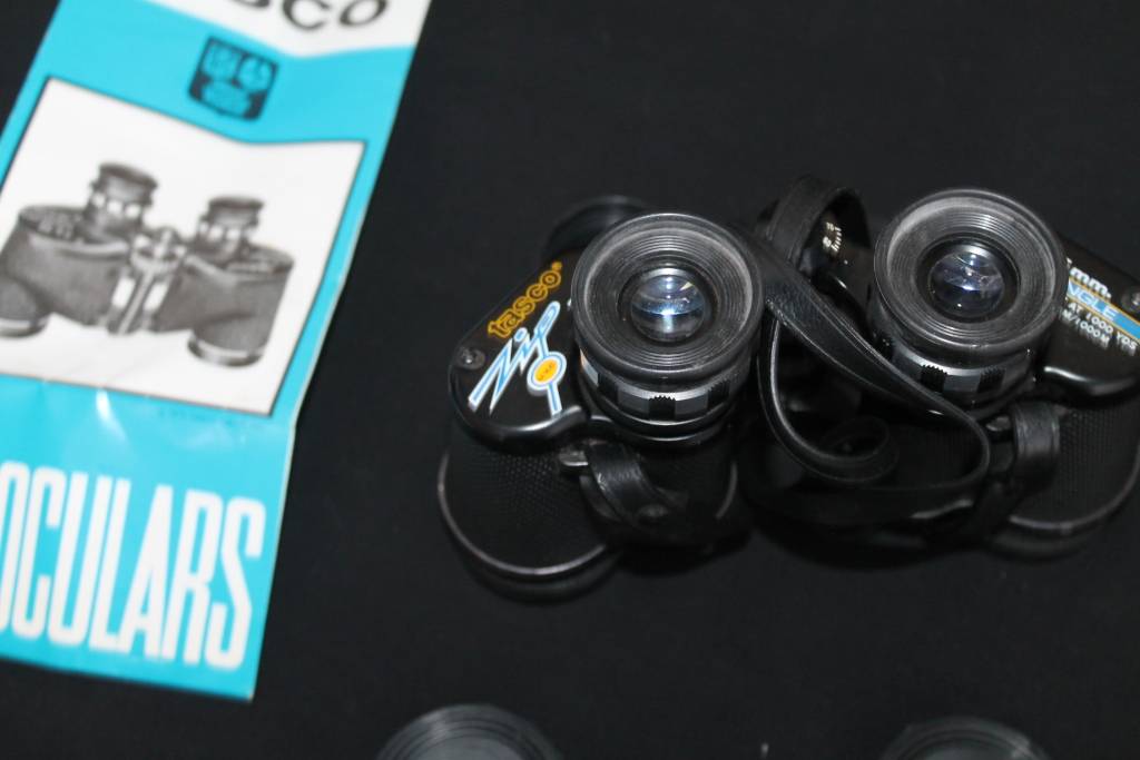 Binoculars Tasco Zip 318Z Binoculars was sold for 41.00 on 3 Jul at