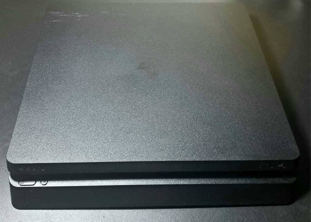 PlayStation PS4 Slimline 500GB Great Condition Working 100