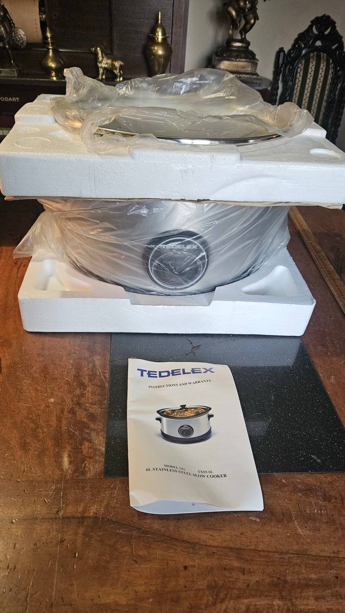 Slow Cookers Tedelex 6Litre Oval Slow Cooker. Unused! was sold for