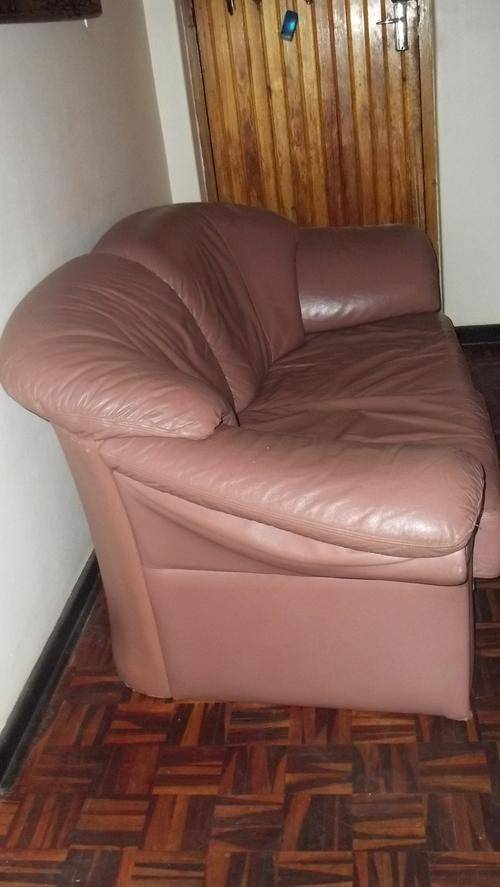 Sofas Genuine Leather 2 Seater Gomma Gomma Sofa Was Sold For R1