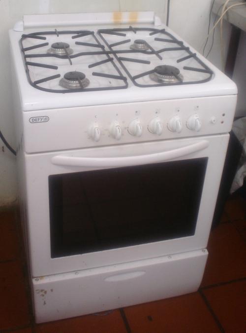 Gas Stove Electric Oven: Defy