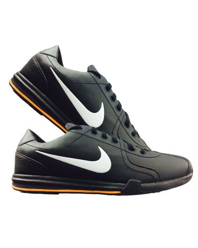 Sneakers - **ORIGINAL MENS NIKE CIRCUIT TRAINER II**SIZE 10 ONLY**BLACK/WHITE/ORANGE**BRAND NEW** was for R599.99 25 at 23:46 by neue in Durban (ID:231106979)