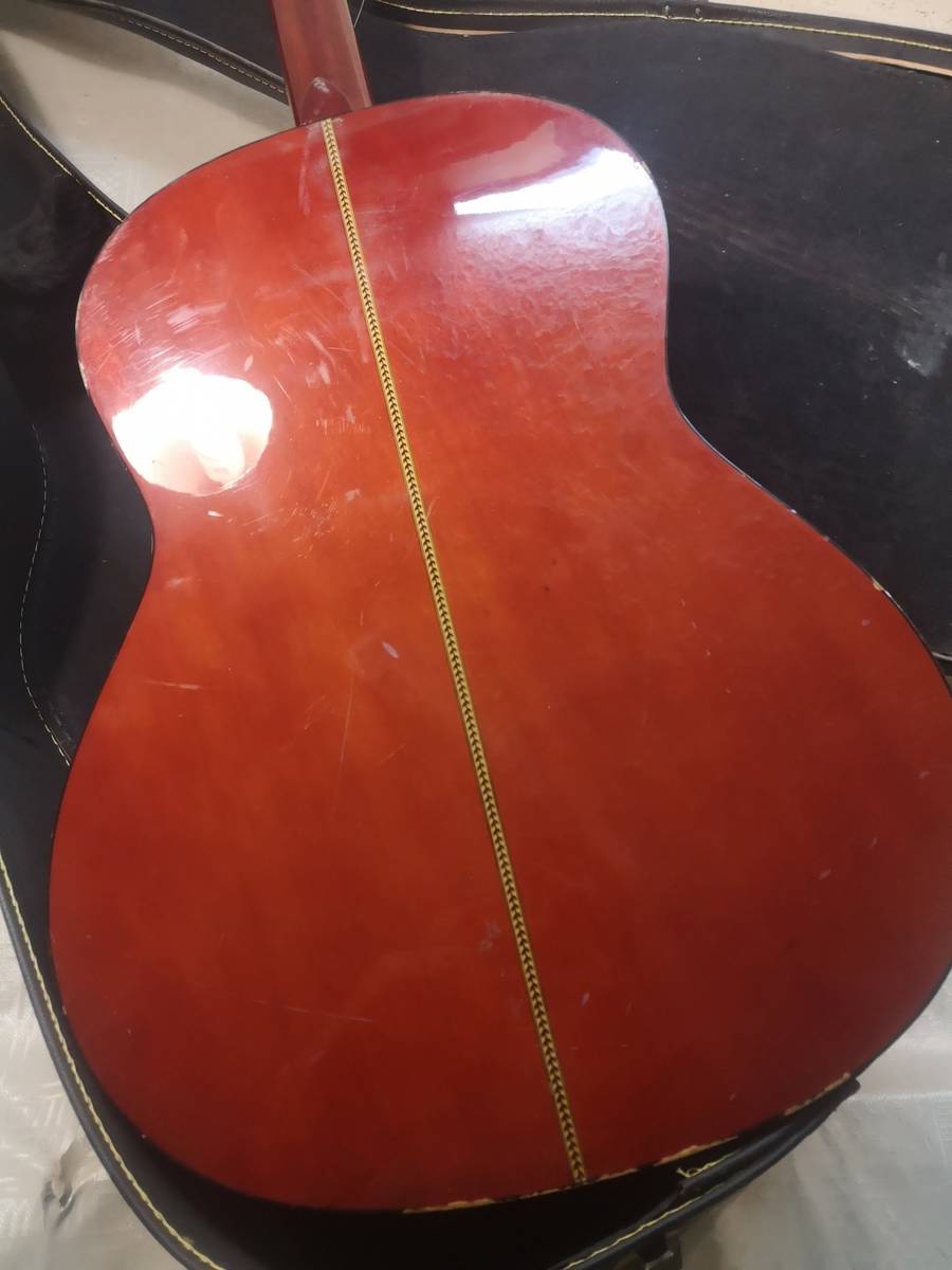 Classical Cataluna SGS 4490 Classical Guitar in a Guitar Case was