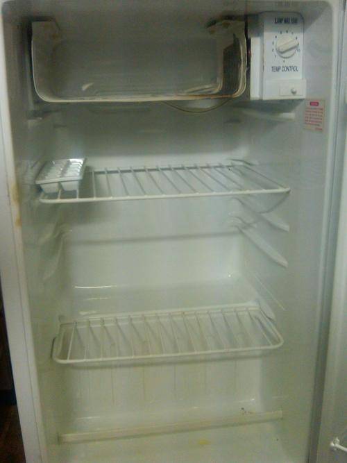 Fridges & Freezers ***LG Bar Fridge*** was sold for R600.00 on 27 Oct