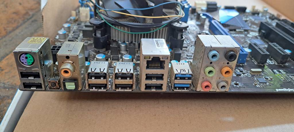 Motherboard & CPU Bundles - Motherboard Combo With GPU and Power Supply ...