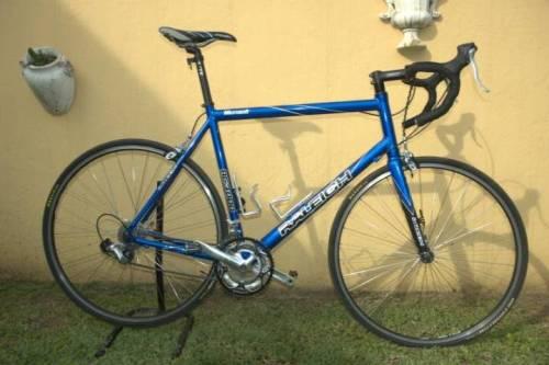 raleigh rc3000 price