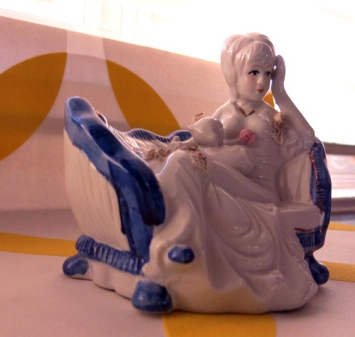 Rooi Brak Figurine reclining lady with cat ceramic porceline lace chais lounge