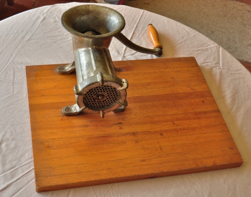 Vintage hand crank meat grinder/mincer on wooden stand - OC no. 22