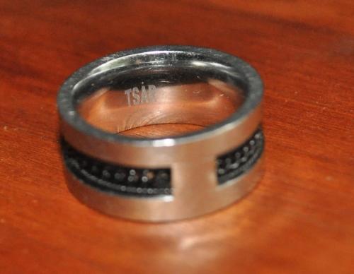 Tsar deals titanium ring