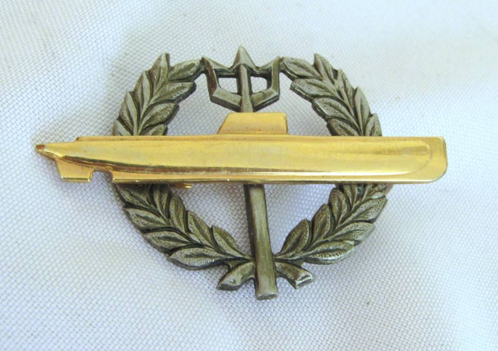 South African Navy SA South Africa Navy Submarine Qualification Badge 
