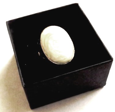 Round sparkling rhinestone in a square setting fashion ring