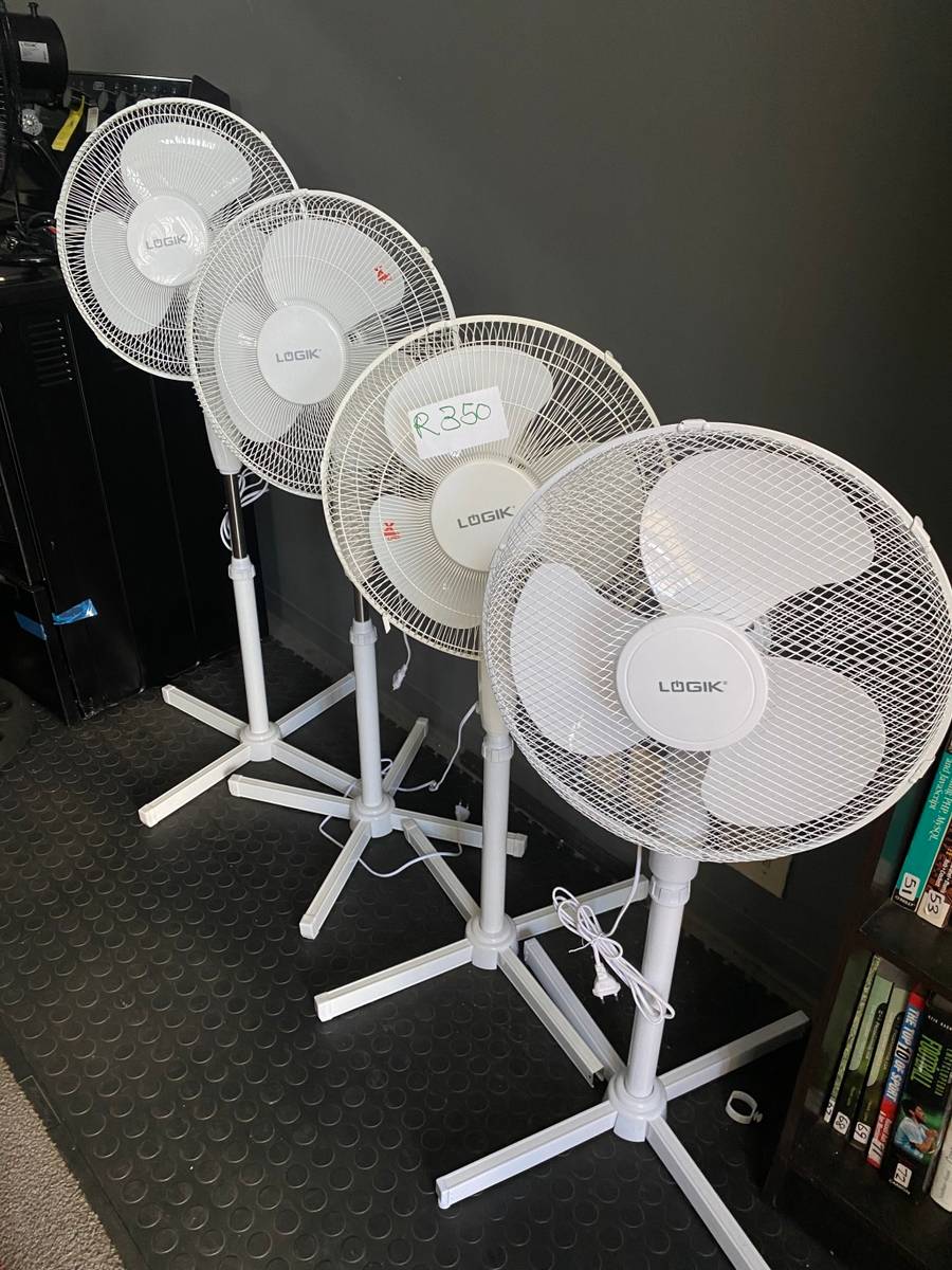 Fans Logik 40cm Pedestal Fans was sold for 350.00 on 8 Mar at 1516