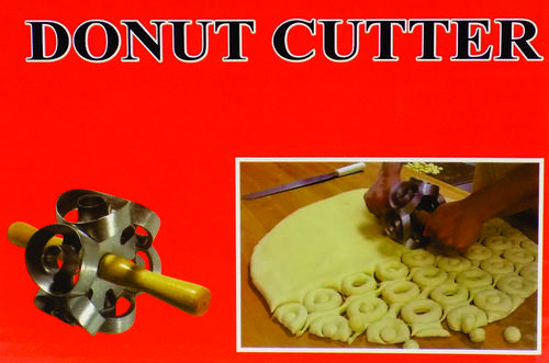 Donut cutter easy to use easy to clean easy to roll