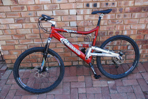 Dual Suspension Haro Mtb >> Full Suspension Haro 7005 Ex2 Was Sold For R3 200 00 On 24 Dec At Dual Suspension Haro Mtb >> Full Suspension Haro 7005 Ex2 Was Sold For R3 200 00 On 24 Dec At