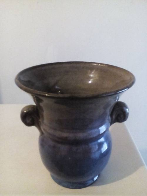 Other Porcelain & Ceramics Art pottery vase possibly GLOBE. was sold