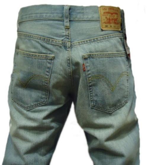Jeans Levis 582 Comfort Fit Jeans Was Sold For R279 99 On 31 Jul