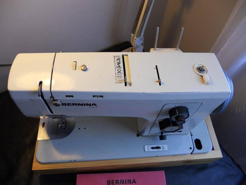 Sewing Machines & Overlockers BERNINA 840 SWISS SEWING MACHINE (S/N