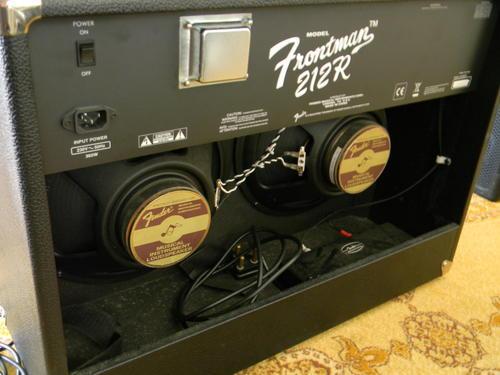 fender frontman 212r speakers