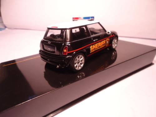 Models - IXO - Mini Cooper 2004 - Allegheny County Sheriff`s - USA