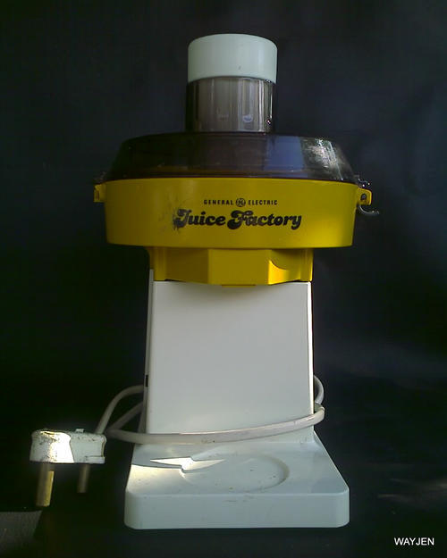 Appliances GENERAL ELECTRIC JUICE FACTORY JUICER. WORKS PERFECTLY