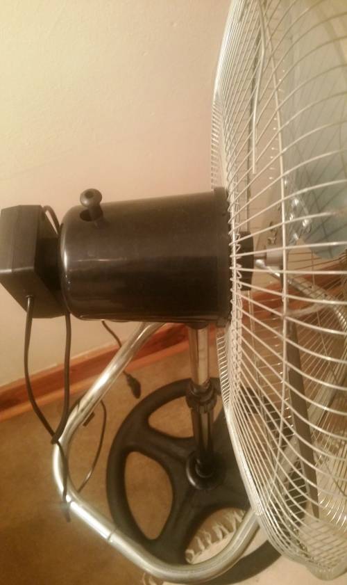 Fans GOLDAIR HIGH VELOCITY 3IN1 STANDING/FLOORDESK/WALL MOUNT 45cm