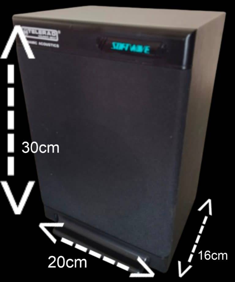 Bookshelf Speakers TWO WAY SPEAKER SYSTEM PAIR MODEL MCS20 [BRANDED