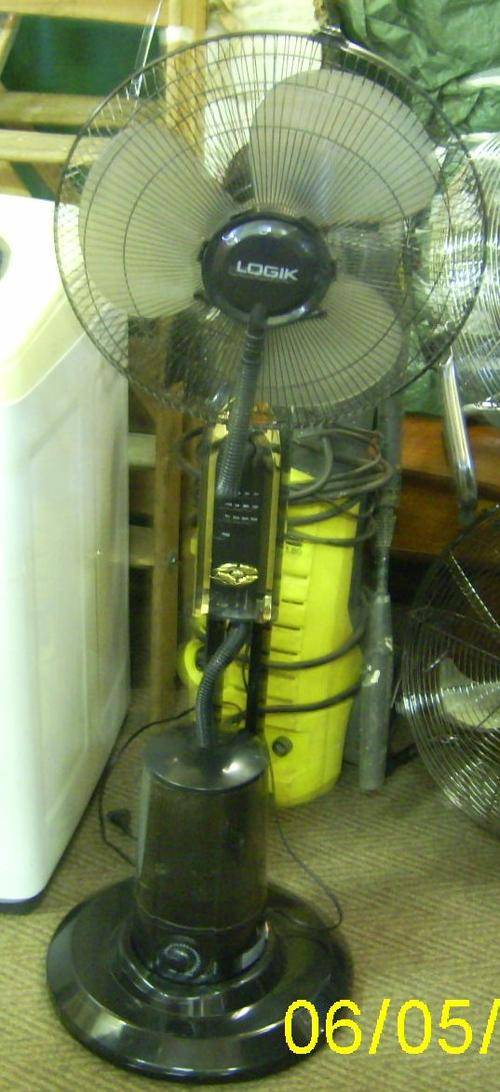 Fans Logik 40cm Mist Fan was sold for R250.00 on 8 Jul at 1616 by d