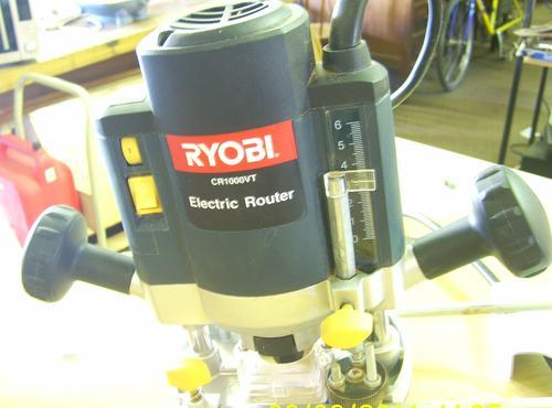 Routers - Ryobi Cr1000vt Electric Router Was Sold For R500.00 On 28 Jan 