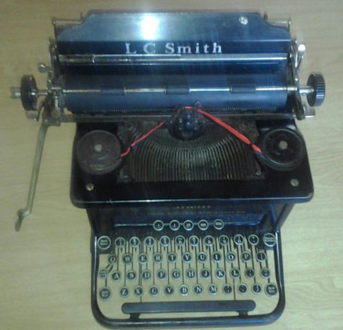 lc smith silent typewriter