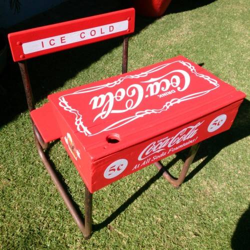 Desks Funky Upcycled Old School Desk!!! was sold for R305.00 on 2 Jun at 1402 by Die Blouhond