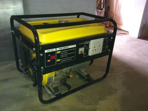 mw3800m yellow generator