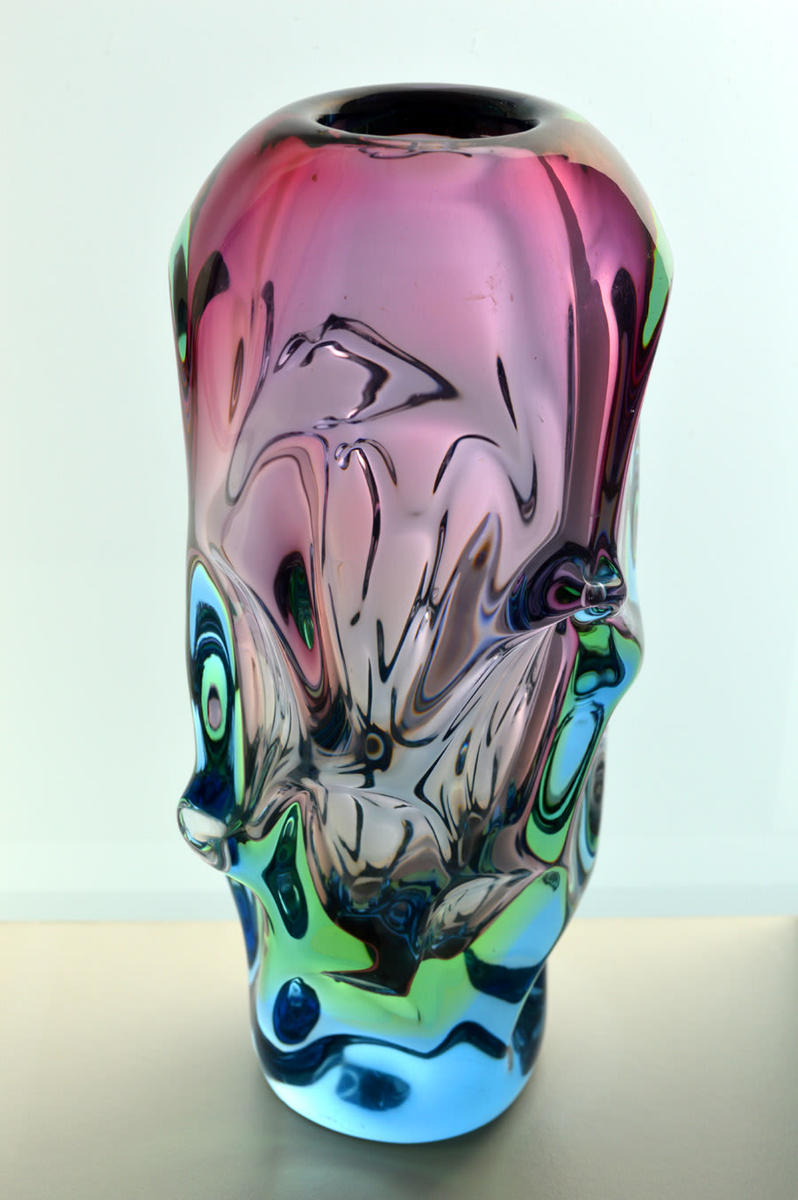 Studio Glass - FLAGSHIP/HALLMARK DESIGN: SKRDLOVICE PINK, GREEN & BLUE ...